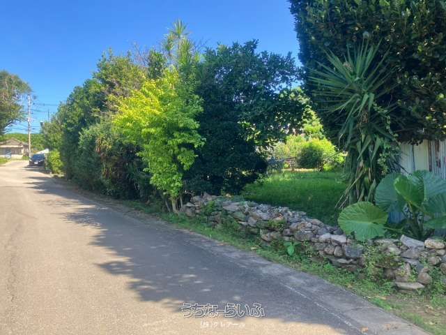 250-Tsubo Land for Sale in Motobu, Okinawa - Near Gushiken Beach - Thumbnail 3