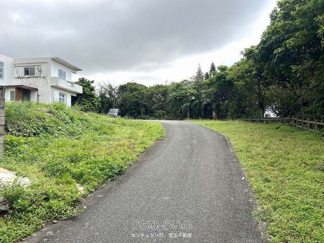 921.31 sqm Land for Sale in Miyakojima City, Okinawa - Thumbnail 2
