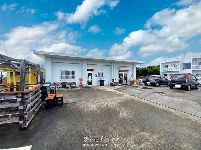 Commercial Land with Shop for Sale in Kumejima, Okinawa - Thumbnail 2