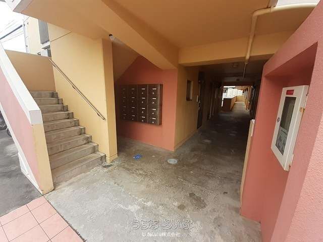 Chateau Rose Unit 204: 2LDK Apartment for Rent in Nago City, Okinawa - Thumbnail 2
