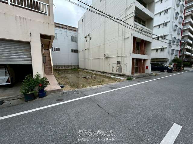133.52 sqm Commercial Land for Sale in Naha, Okinawa - Thumbnail 4