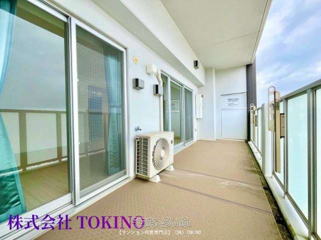 Presence Lodge Matsuo Rêve Tower 17th Floor Apartment for Sale in Naha - Thumbnail 2