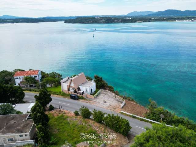 Kouri Island Rental Land with Ocean Views in Okinawa - Thumbnail 3