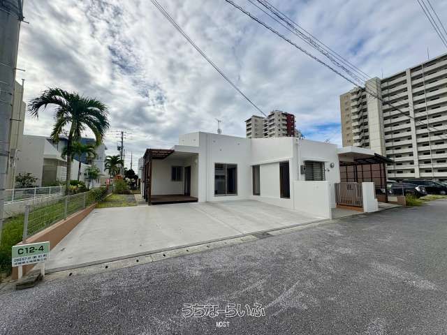Spacious 3LDK RC House for Rent in Toyosaki, Okinawa - Thumbnail 4