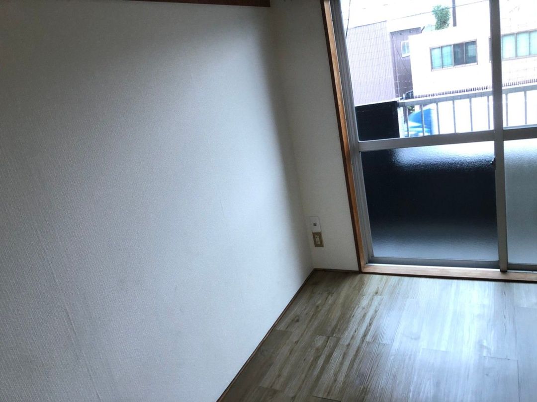 1K Apartment for Rent in Kurume, Fukuoka - 21,000 Yen - Thumbnail 4