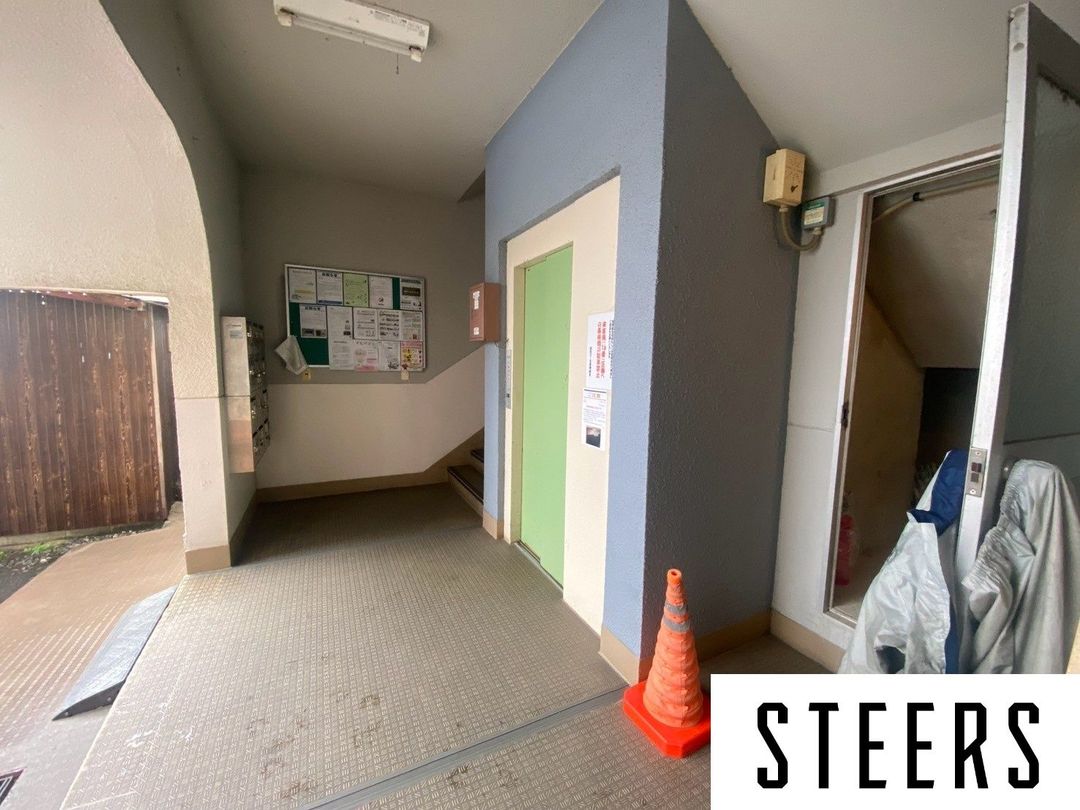 2LDK Apartment for Sale in Kitakyushu, Fukuoka - 1.98 Million Yen - Thumbnail 4