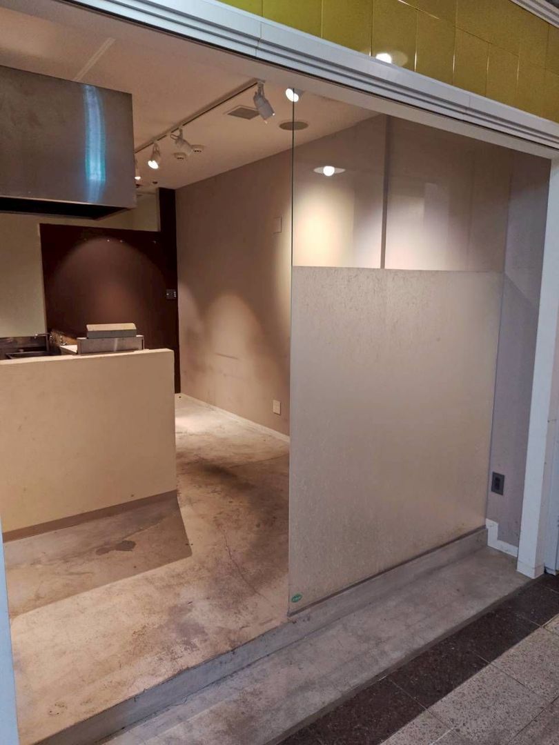 Tenanted Shop for Sale in Sun Selco Building, Fukuoka - Thumbnail 2