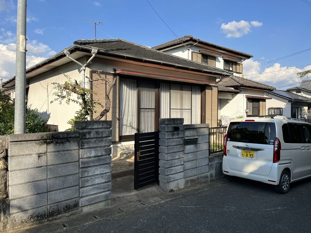 Renovation-Ready 4DK Wooden House in Omuta, Fukuoka - Thumbnail 2