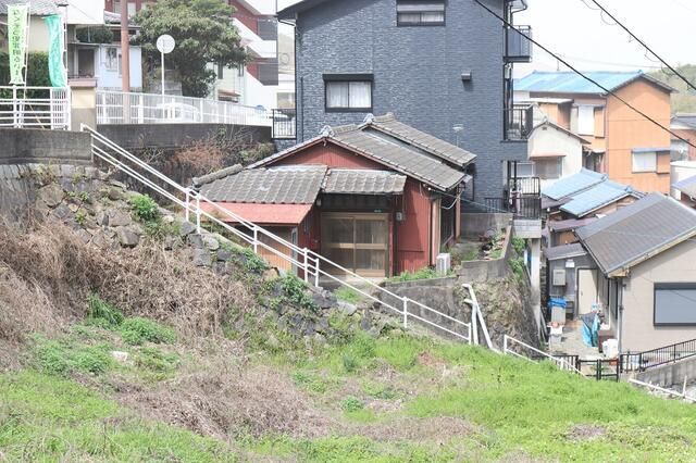 Land for Sale in Kitakyushu Yahatahigashi Ward with Road Access - Thumbnail 4