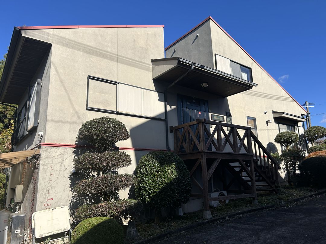 Spacious 4LDK Mountain Villa with Hot Spring Bath in Hita, Oita - Thumbnail 2
