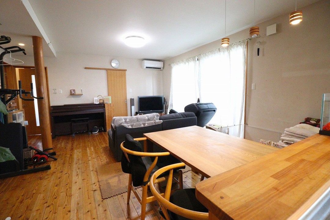 5LDK Shop House for Sale in Iizuka, Fukuoka - Corner Lot - Thumbnail 4