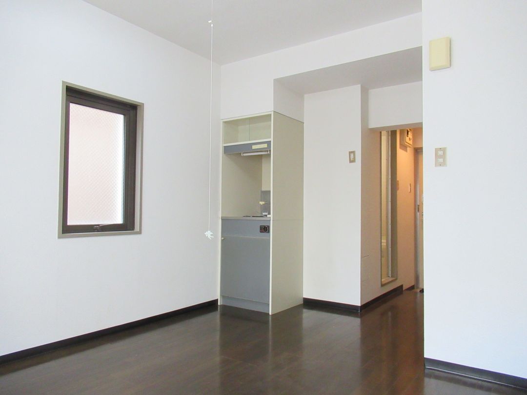 Kumamoto Studio Apartment for Sale Near University - 2M JPY - Thumbnail 4