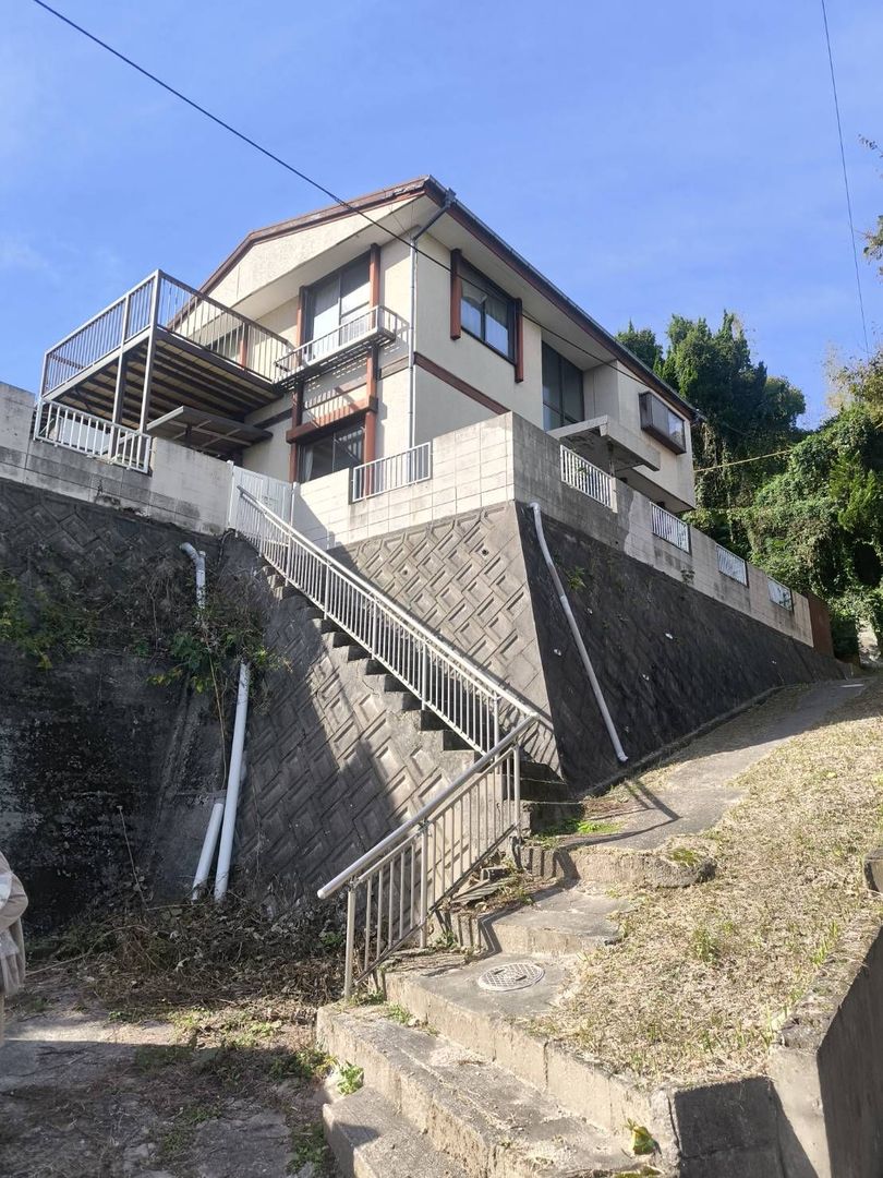 5LDK House with Sea Views in Kitakyushu Wakamatsu - Thumbnail 2