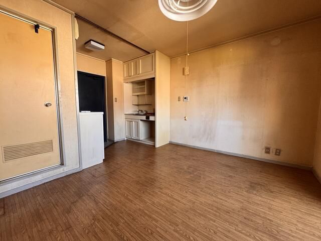 Pure City Kogane 602 Studio Apartment for Rent in Kitakyushu - Thumbnail 3