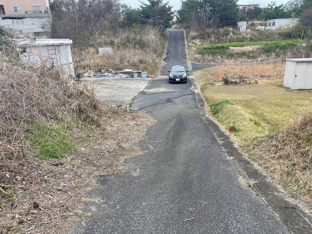40 Tsubo Land for Sale in Ogori, Fukuoka - Ideal for Storage Yard - Thumbnail 3