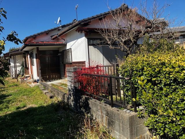 1975 6DK House on 396 sqm Land in Omuta, Fukuoka - Thumbnail 3