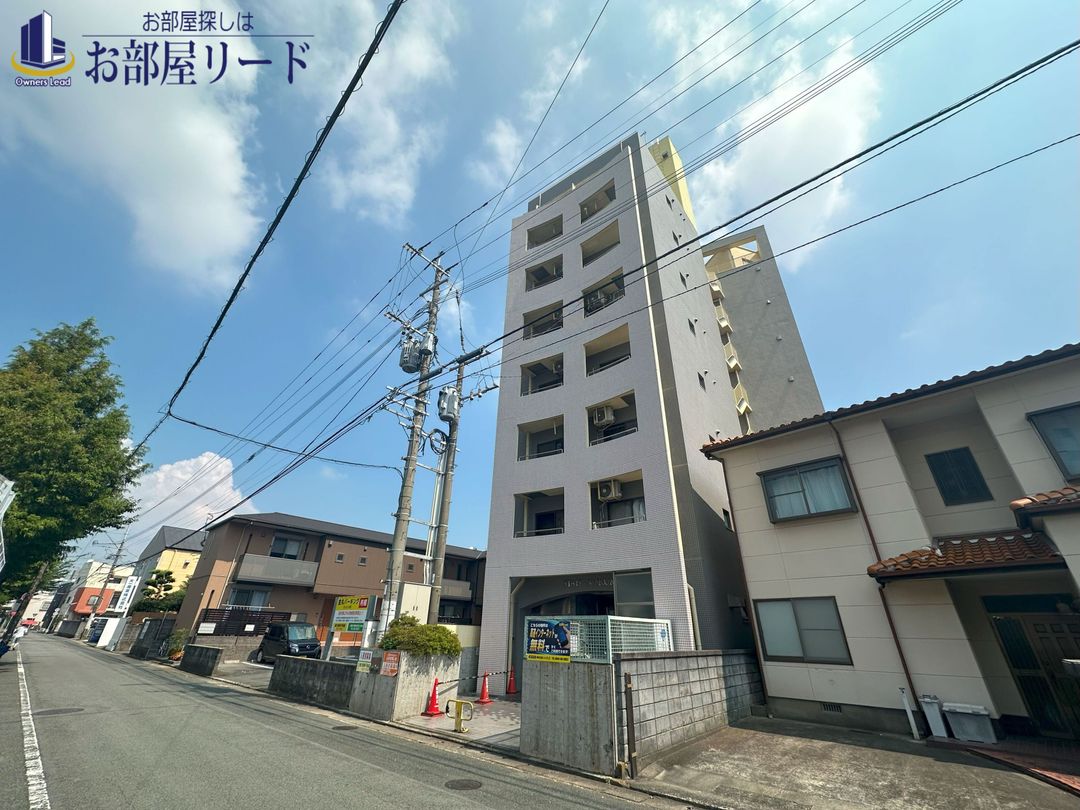 States Kurume 206 Apartment for Sale in Kurume, Fukuoka - Thumbnail 2