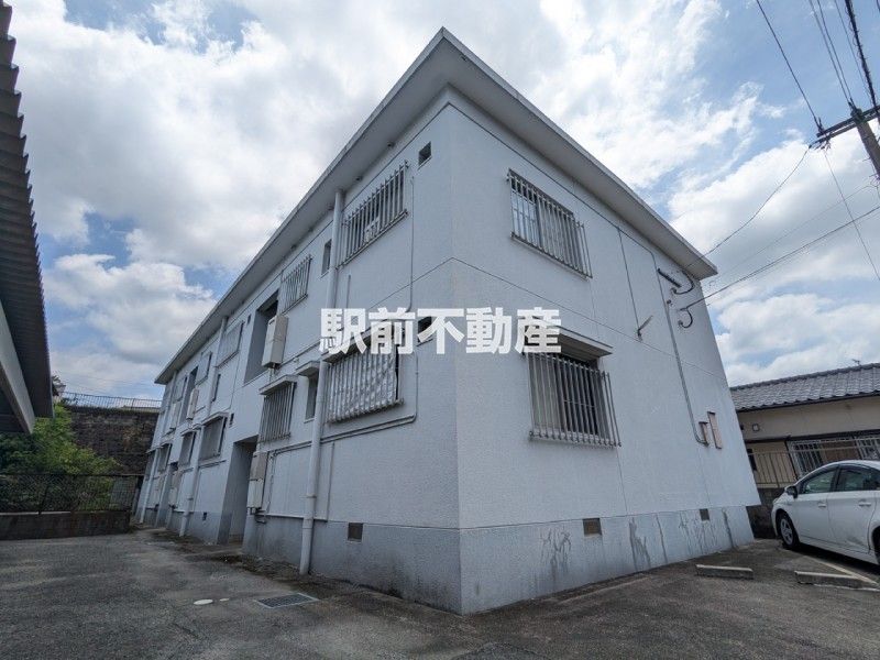 Kikuya Mansions RC Apartment Building for Sale in Omuta, Fukuoka - Thumbnail 3