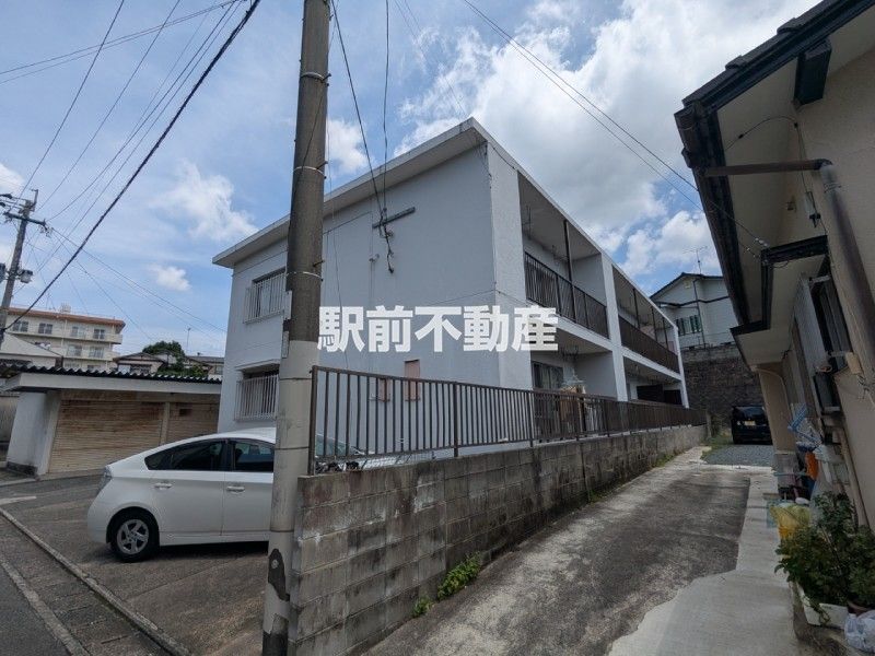 Kikuya Mansions RC Apartment Building for Sale in Omuta, Fukuoka - Thumbnail 2