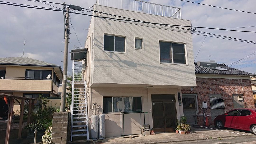 2DK Apartment Building for Sale in Kurume, Fukuoka - Investment Property - Thumbnail 3