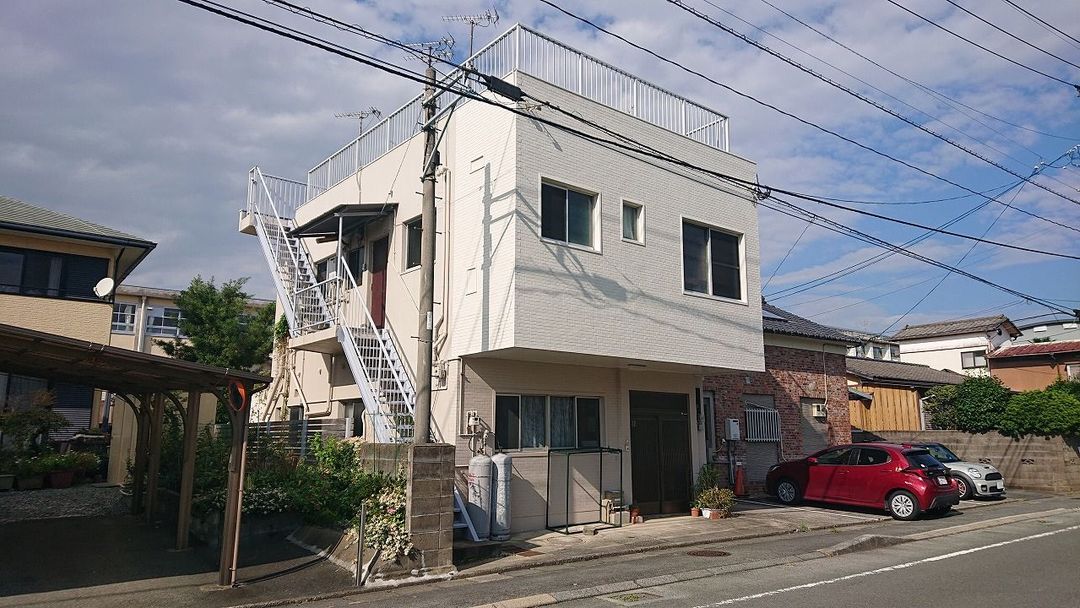 2DK Apartment Building for Sale in Kurume, Fukuoka - Investment Property - Thumbnail 2