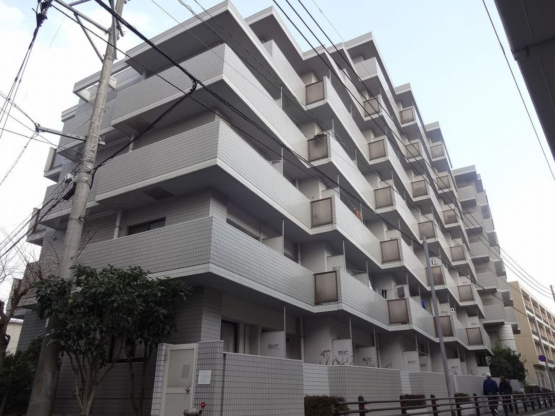 1K Apartment for Sale in Minami Ward, Fukuoka - Maison de Chatelaine - Thumbnail 2
