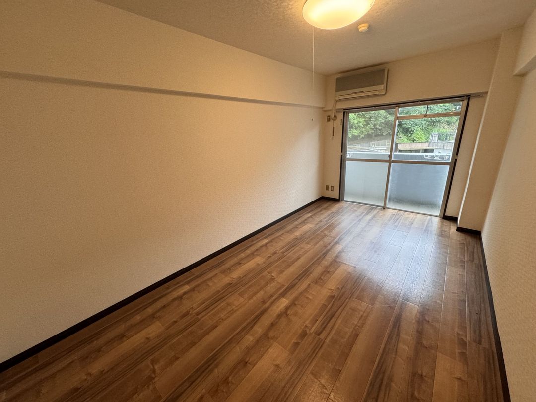 Orio Jiyugaoka Century 21109 Studio Apartment for Sale in Kitakyushu - Thumbnail 3