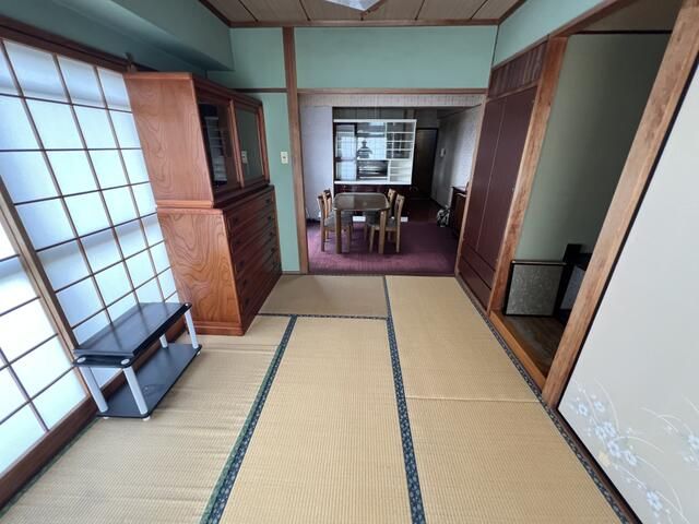Kurohara Sky Mansion 402: 2LDK Apartment in Kitakyushu - Thumbnail 3