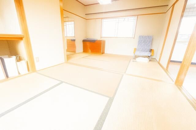 3LDK Apartment in Moji, Kitakyushu - ¥3M - Thumbnail 3