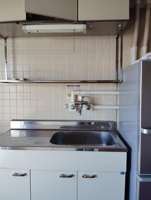 2K Apartment for Sale in Nicchome, Kitakyushu - 170万円 - Thumbnail 3