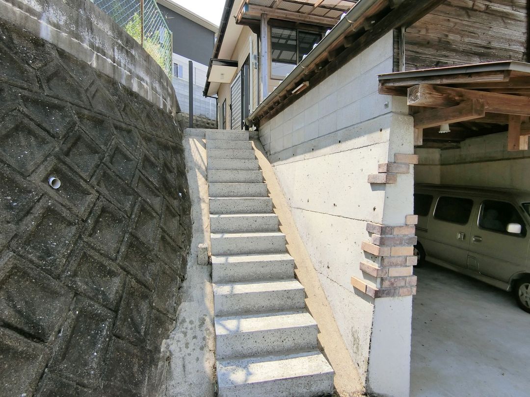 Nogata Investment House for Sale with 10% Yield, Garage - Thumbnail 2