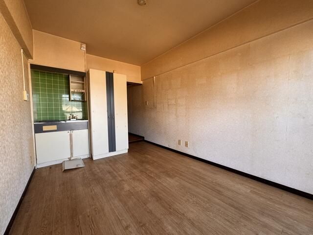 White Palace Kogane Gobankan 1106 Rental Apartment in Kitakyushu - Thumbnail 4