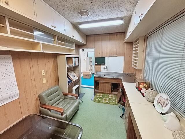 Commercial Building for Sale in Nogata, Fukuoka - Office, Shop, Classroom - Thumbnail 2