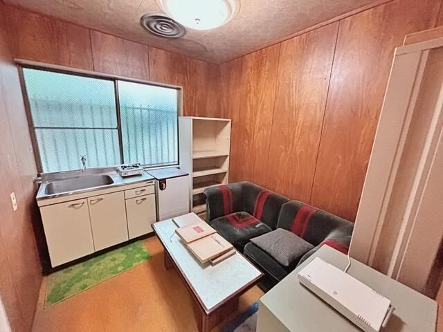 Commercial Building for Sale in Nogata, Fukuoka - Office, Shop, Classroom - Thumbnail 3