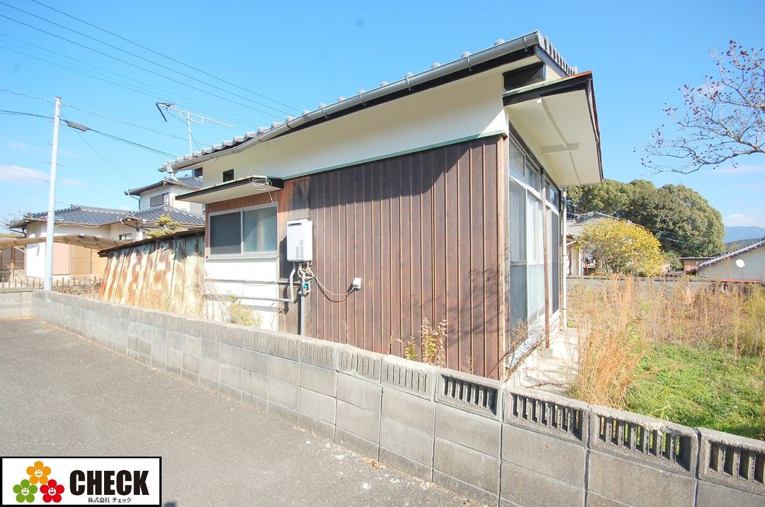 2.5M Yen Wooden House on 214sqm Land in Kotake, Fukuoka - Thumbnail 2