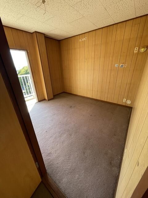 4LDK Maisonette Apartment for Sale in Kitakyushu's Tobata Ward - Thumbnail 3