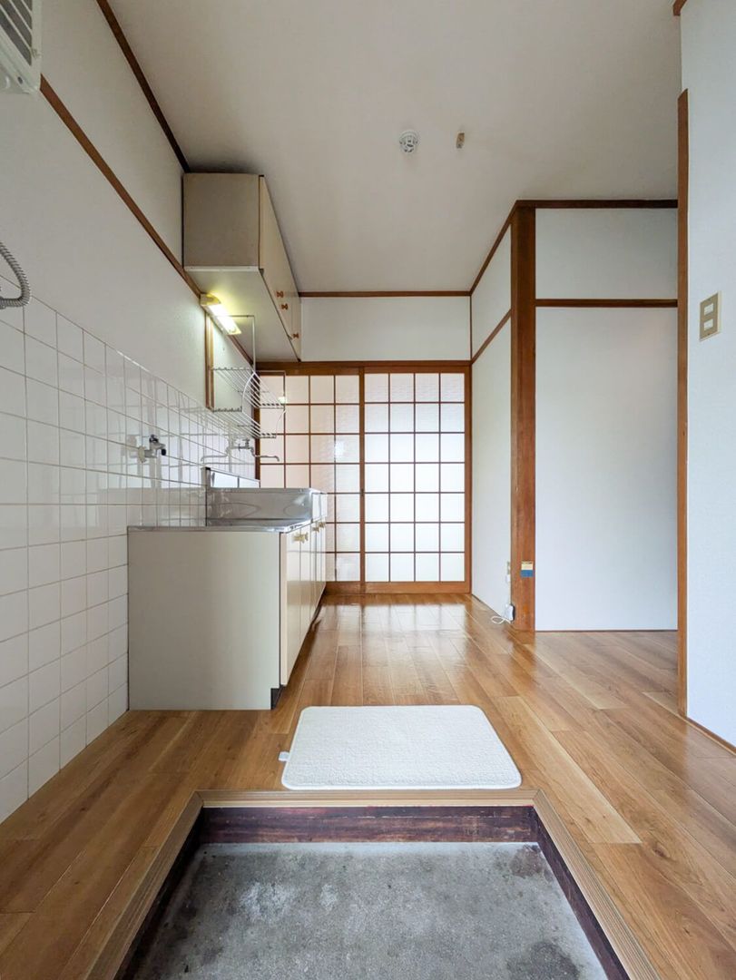 1K Apartment for Rent in Fukuoka Higashi Ward Near Kyusandaimae Station - Thumbnail 4