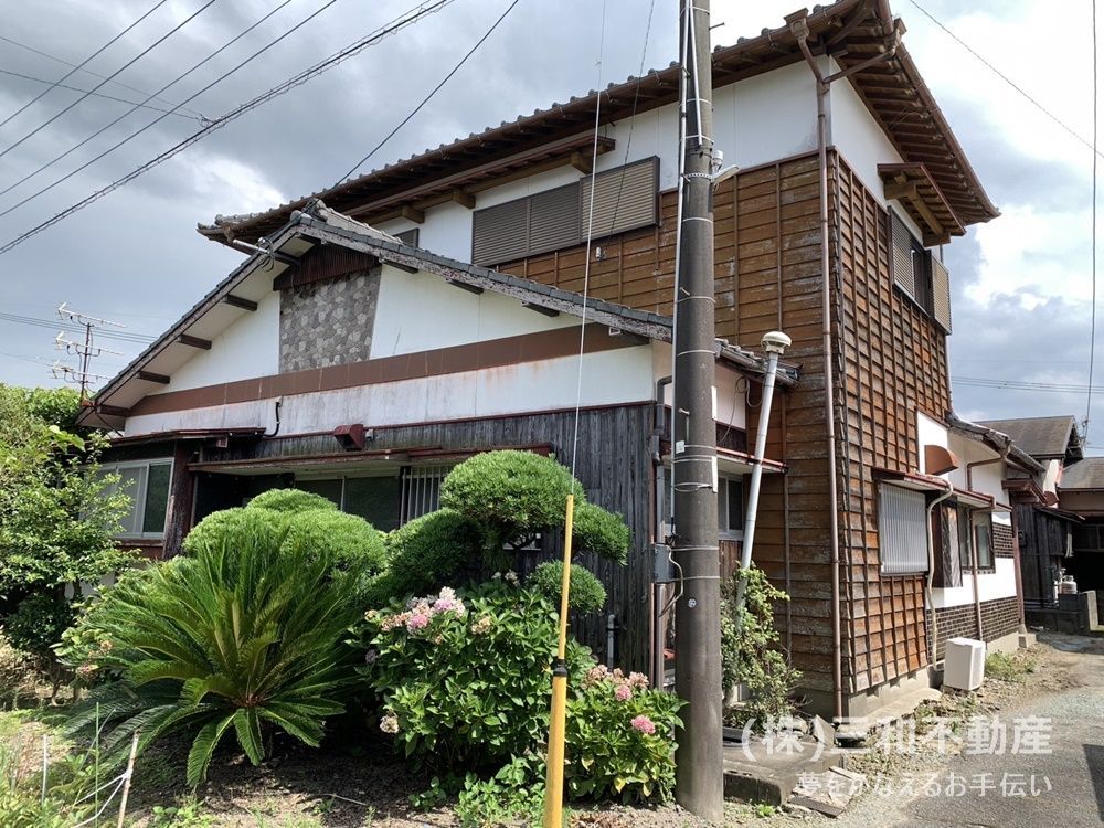 Spacious 6DK Wooden House for Sale in Miyama City, Fukuoka - Thumbnail 2