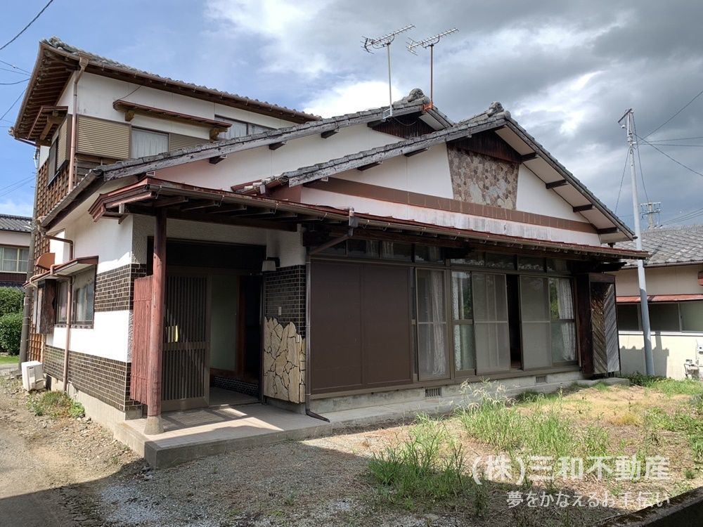 Spacious 6DK Wooden House for Sale in Miyama City, Fukuoka - Thumbnail 4