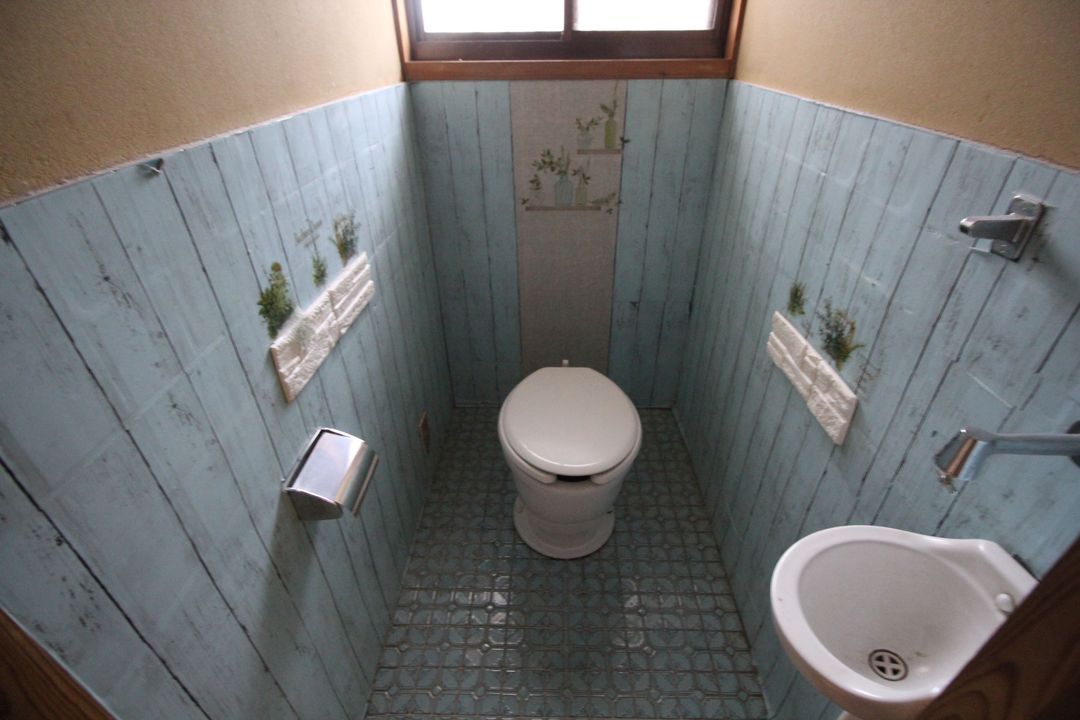 1988 2LDK House in Kama City, Fukuoka for 1.7 Million Yen - Thumbnail 4