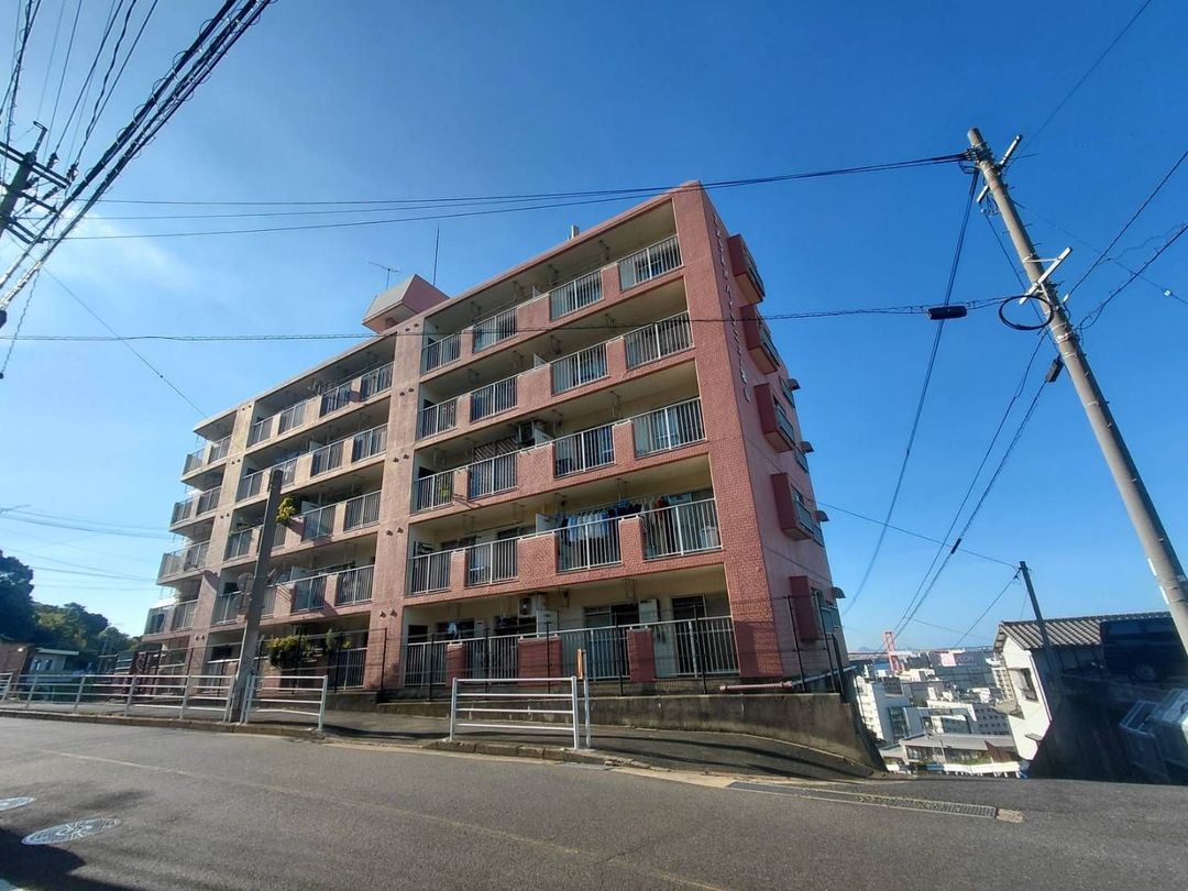 Grand Heights Asao 401: 2DK Pet-Friendly Apartment Near Tobata Station - Thumbnail 3