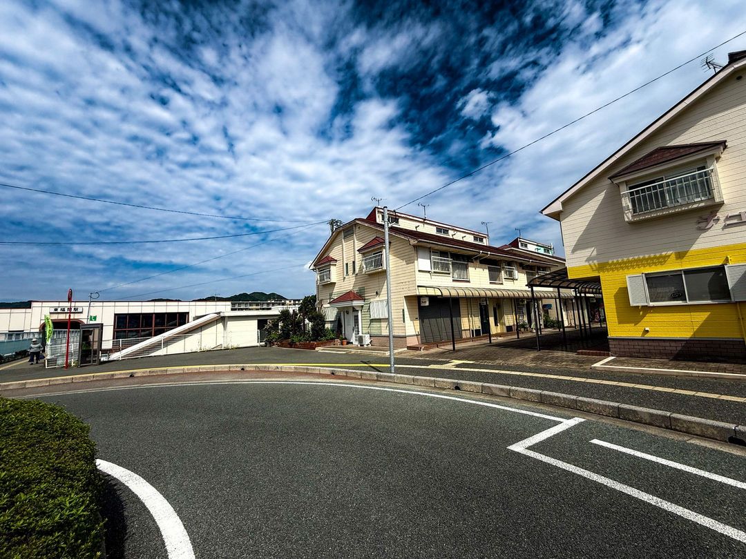 Fully Occupied Shop & Residence for Sale Near JR Higashi-Fukuma Station - Thumbnail 2
