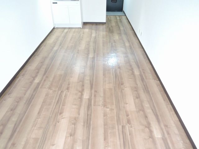 White Palace Kitakyudai-mae 106 Rental Apartment in Kitakyushu - Thumbnail 2
