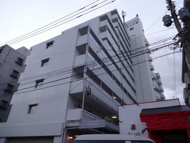 White Palace Kitakyudai-mae 106 Rental Apartment in Kitakyushu - Image 1