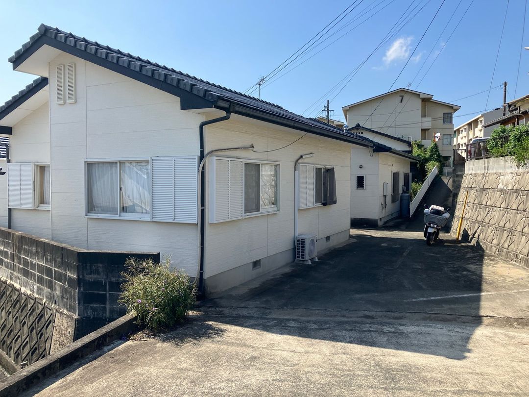 Fully Occupied 4-Unit Apartment Building for Sale in Omuta, Fukuoka - Thumbnail 4