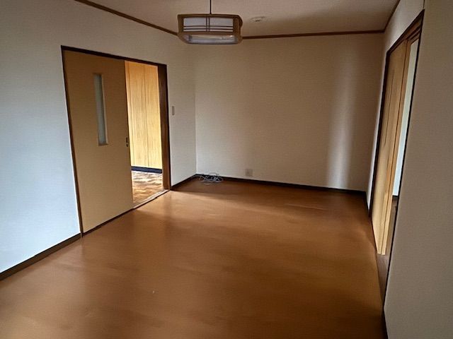 Kodo Apartments: 10-Unit Investment Property in Shimonoseki - Thumbnail 4
