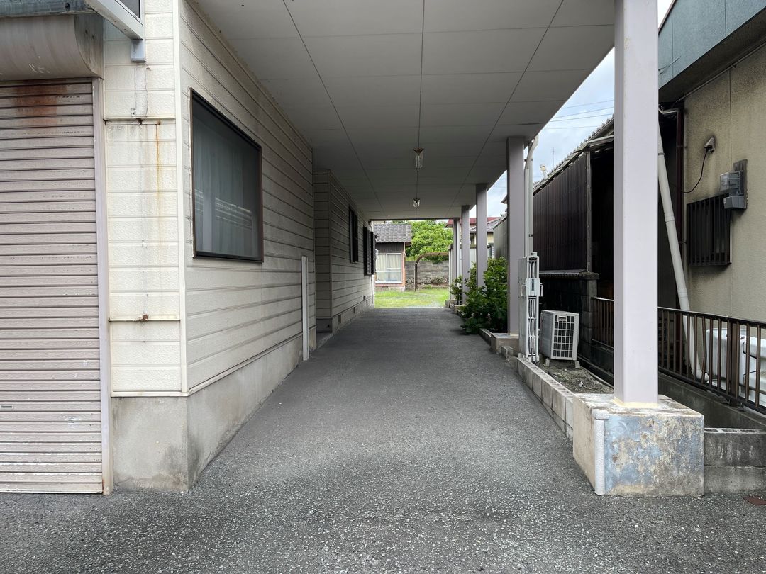 Shop with Residence for Sale in Iizuka, Fukuoka - 4SLDK Layout - Thumbnail 3
