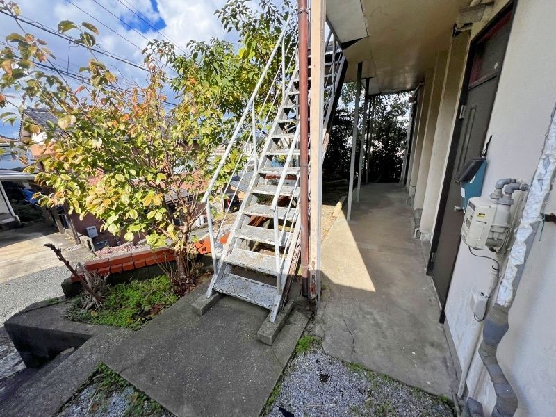 Izumidai Heights 3-Unit Apartment Building for Sale in Kitakyushu - Thumbnail 2