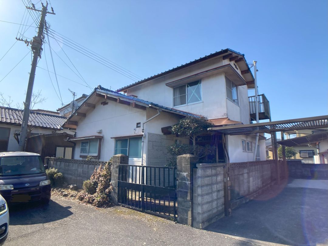 6SLDK House for Sale in Tagawa City, Fukuoka | 235万 Yen - Thumbnail 2