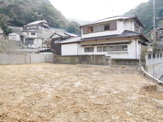 Land for Sale in Moji, Kitakyushu - 635.19 sqm Residential Plot - Thumbnail 2